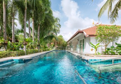altwater swimming pool used for supported movement and rehabilitation at Homerly